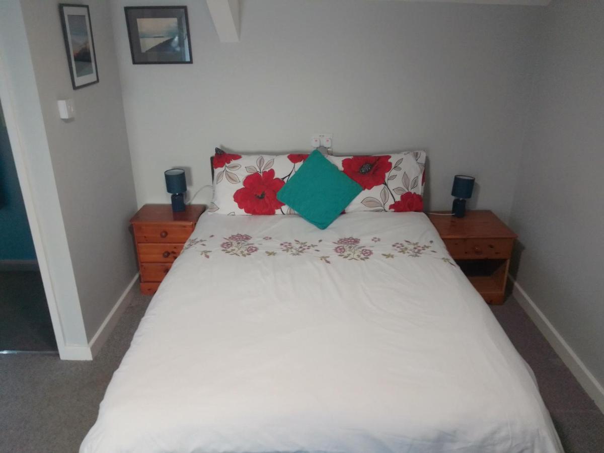 Dolphins Backpackers Hostel Tintagel Ngoại thất bức ảnh
